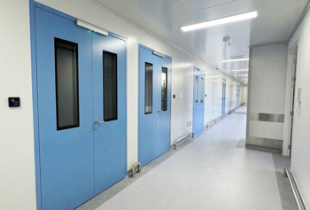 Cleanroom-display-1